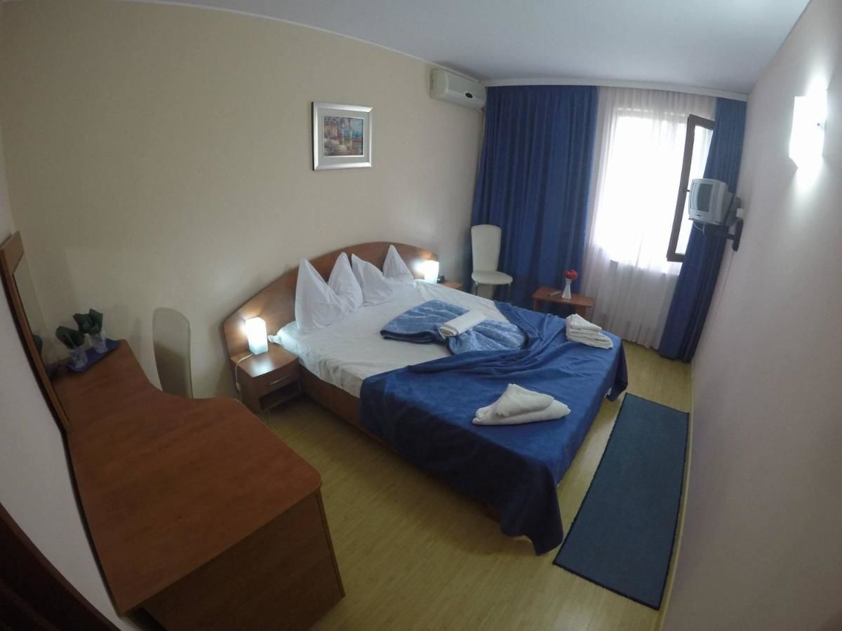 Отель Hotel Turist Нептун-44