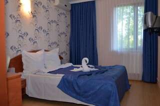 Отель Hotel Turist Нептун Стандартный двухместный номер с 1 кроватью или 2 отдельными кроватями-7